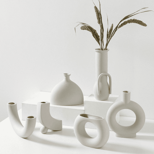 Nordic Sculptural Ceramic Vase 3