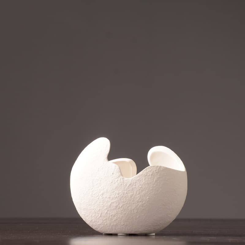 Cracked Shell Ceramic Vase 2